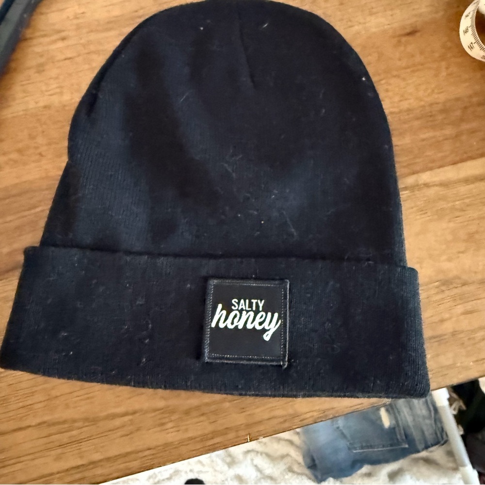 Salty Honey Black Beanie